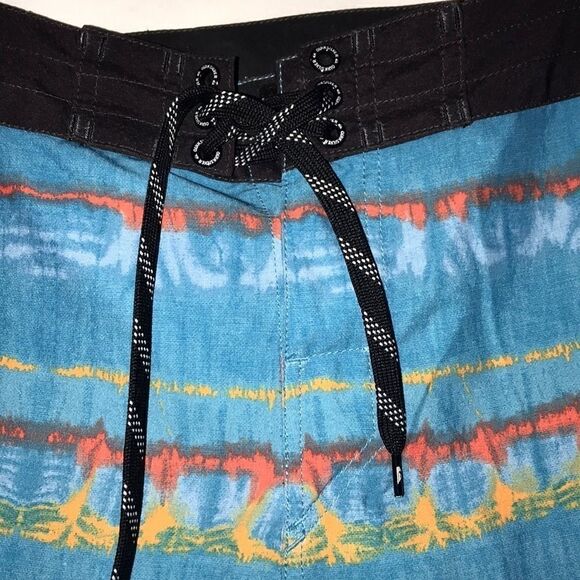 Quicksilver Men's Black, Blue Embroidered Logo Drawstring Board Shorts Size 36 - Picture 2 of 7